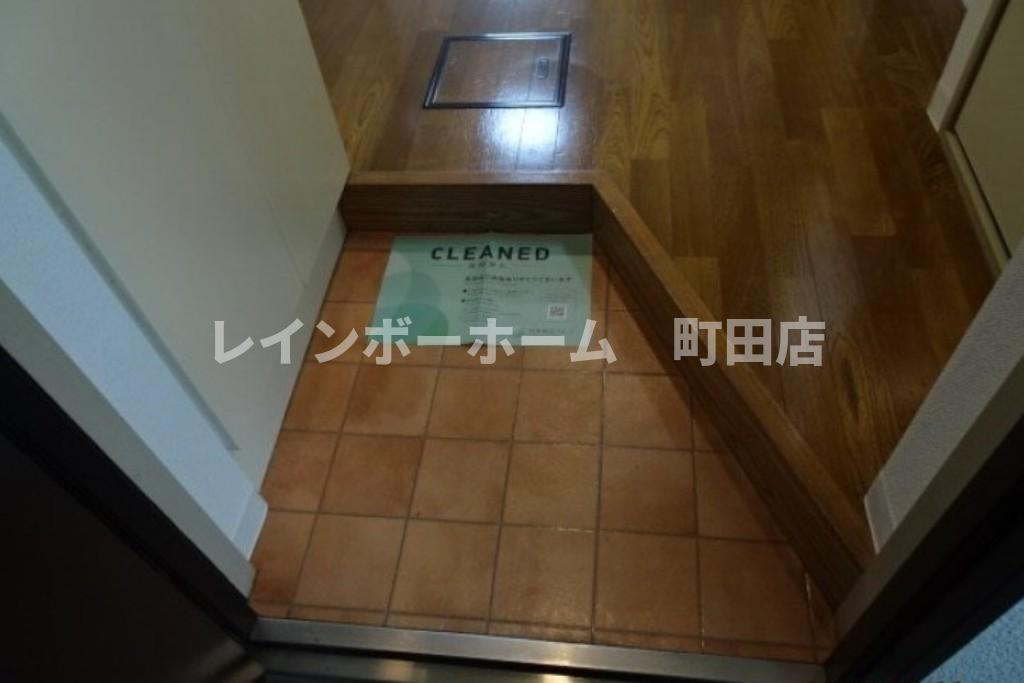 ビッグヴァンステイツ伊勢佐木南第２※初期費用分割あと払いサービス利用可能物件の玄関