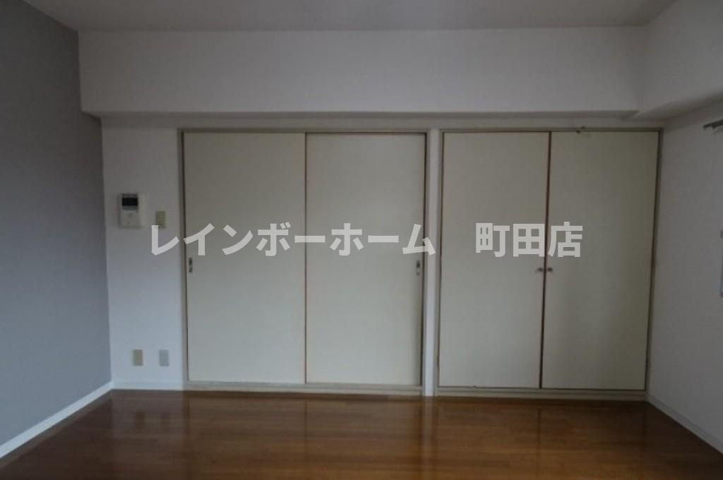 ビッグヴァンステイツ伊勢佐木南第２※初期費用分割あと払いサービス利用可能物件の居間・リビング
