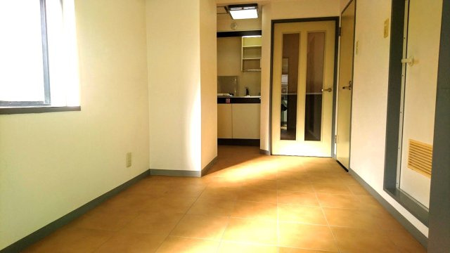 クレア学芸大学の内装