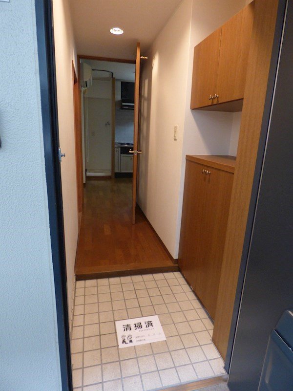 フロンテージ芦屋の玄関