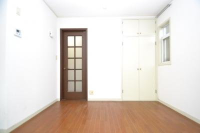 ストークハイツ・マヤの居間・リビング