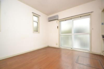 ストークハイツ・マヤの居間・リビング