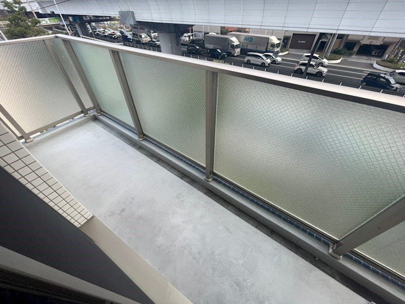 プレッジコートのバルコニー