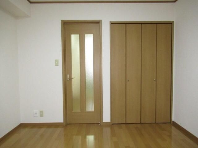 シャルマディオの居間・リビング