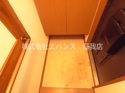 【玄関】 | リヴェール・アイ Ⅰ | 落ち着いた玄関です