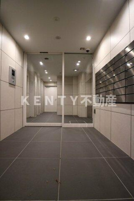 【エントランス】 | リライア大森 | 清潔なエントランスです