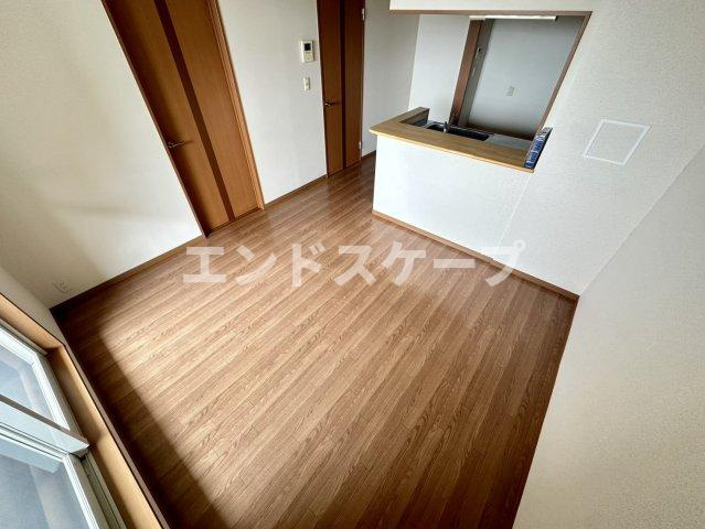 エクセルハイムの居間・リビング|高崎、前橋のお部屋探しはエンドスケープまで！お客様の理想お聞かせ下さい♪