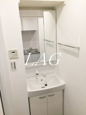 【洗面所】 | Resco Espoir | 洗面台です。