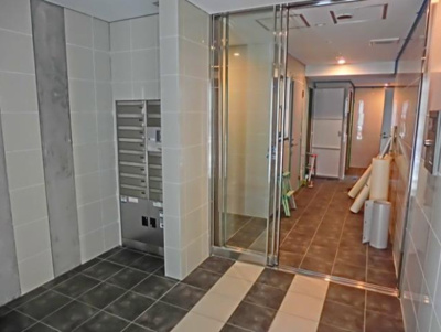 【ロビー】 | Paros