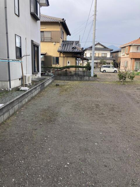 富士市西柏原新田の売地|敷地中央から北に向かって 