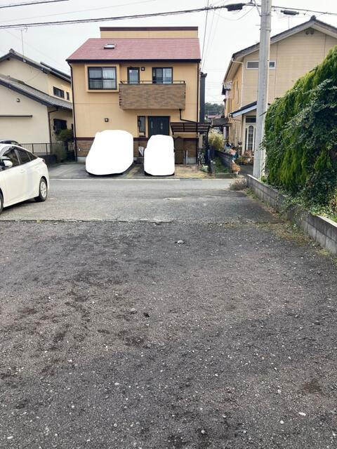 富士市西柏原新田の売地|敷地奥から道路に向かって 