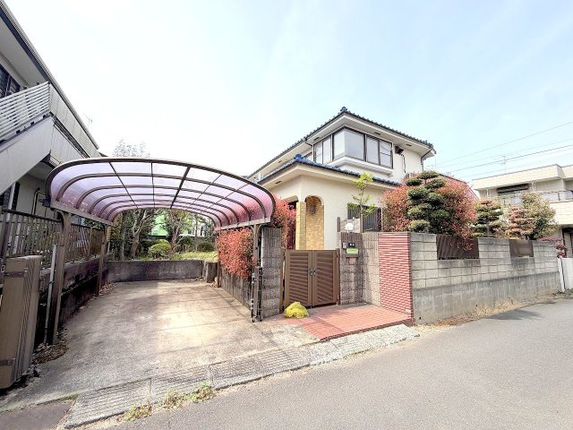 国分寺市東元町2丁目　建築条件付き売地の外観|古屋付き時の現地写真！更地で２区画になります。