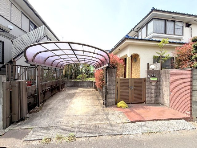 国分寺市東元町2丁目　建築条件付き売地の外観|古屋付き時の現地写真！更地で２区画になります。