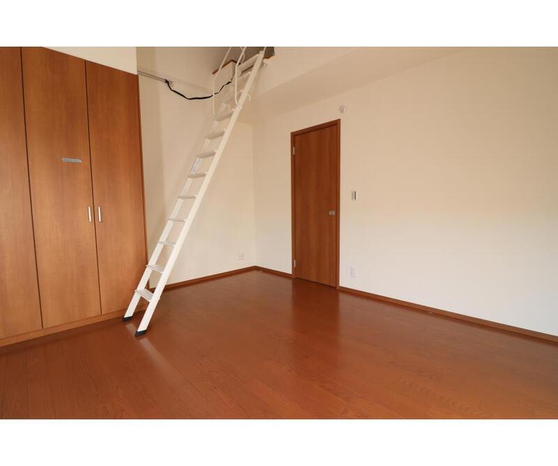 フォレストメゾン聖蹟 C棟の寝室