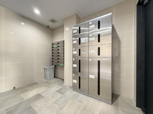 アビーコリーヌⅢのエントランス