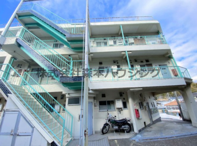 【外観】 | 　マンション花園 | 外観は落ち着いています