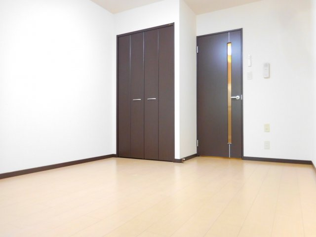 フジパレスタカシロⅠ番館の内装