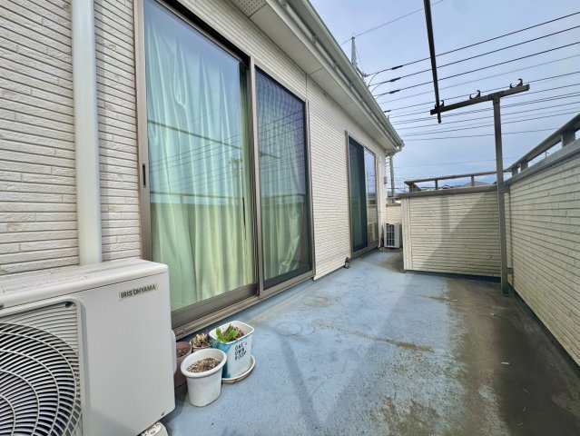 龍ヶ崎市白羽中古戸建のバルコニー
