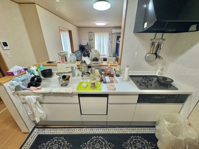 龍ヶ崎市白羽中古戸建のキッチン