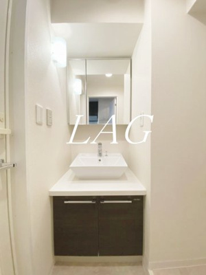 【洗面所】 | フィオリーシェ東浅草 | 洗面台です。