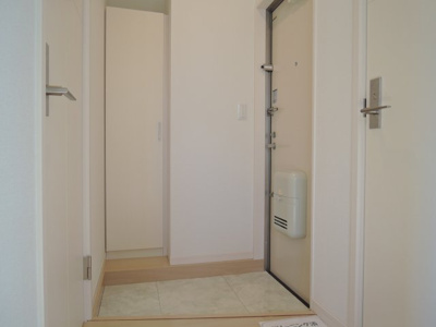 【玄関】 | KTIレジデンス総持寺