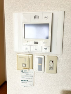 【防犯設備】 | ドリームアベニュー札幌西 | オートロックのインターホンは安心のカメラ付きです♪