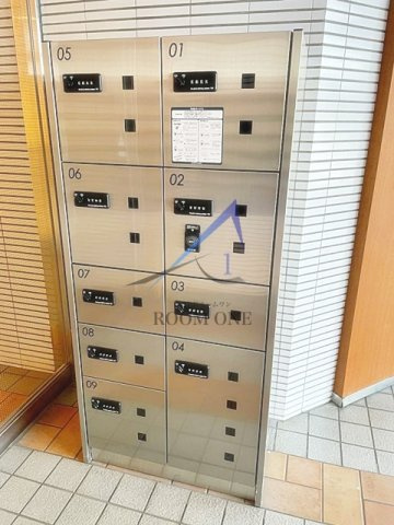 アソシエール千川のその他共用部分|宅配ボックスです。