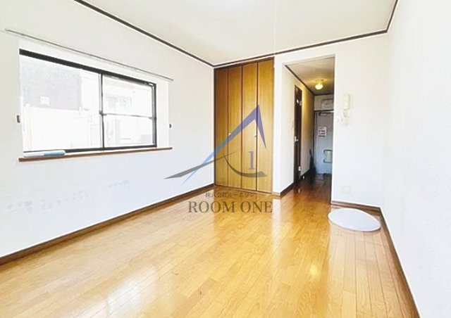 ベルエア井草の居間・リビング|洋室のお部屋です。