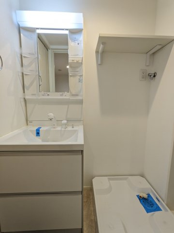 ハーモニーテラス栄生の洗面所|202号室