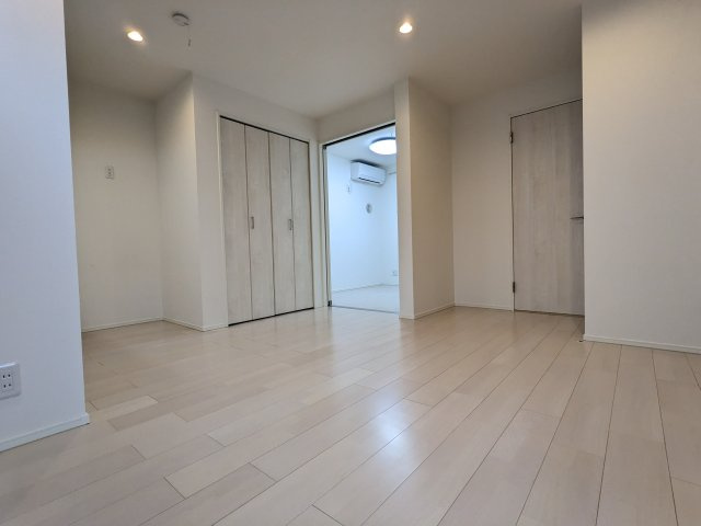 ハーモニーテラス上石川町の居間・リビング