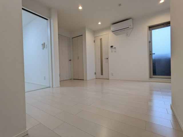 ハーモニーテラス上石川町の居間・リビング