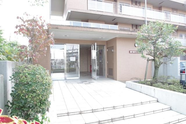 川崎市麻生区千代ケ丘７丁目の賃貸マンションのエントランス