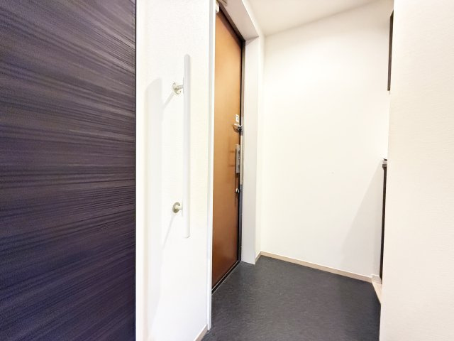 ルピナス・KⅢの玄関