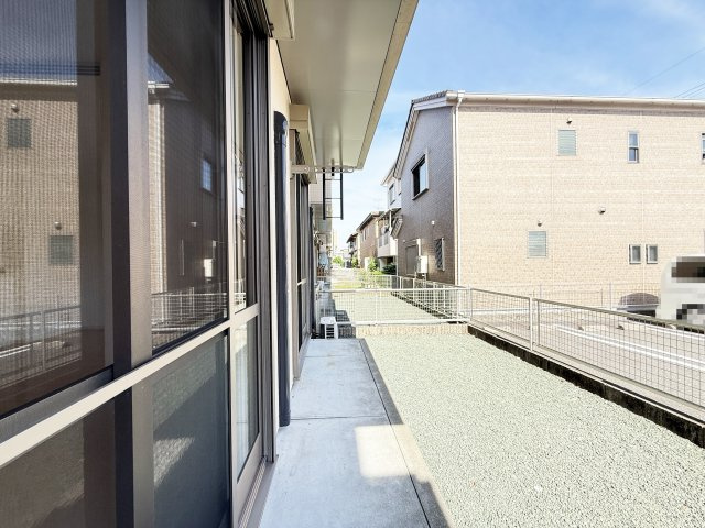 ダイヤメゾン B棟の庭