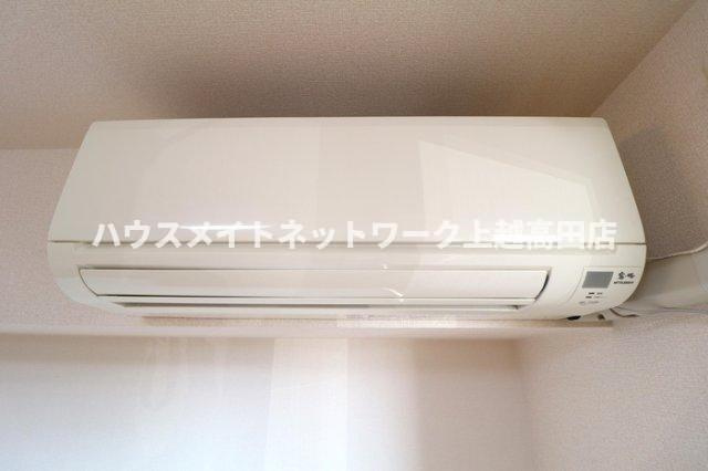 アイビスの設備|エアコン（参考同型205号室室内写真）