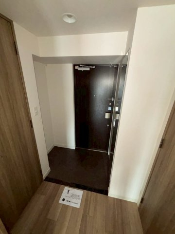 プレサンス　ＴＨＥ　神戸の玄関
