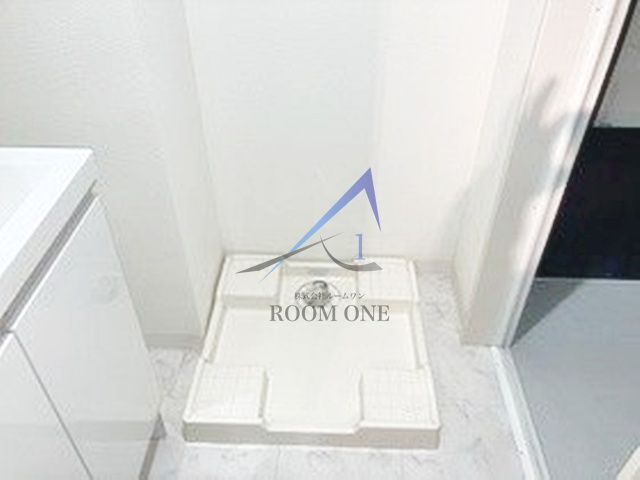 アーバンステージ神田の設備|洗濯機置き場です。