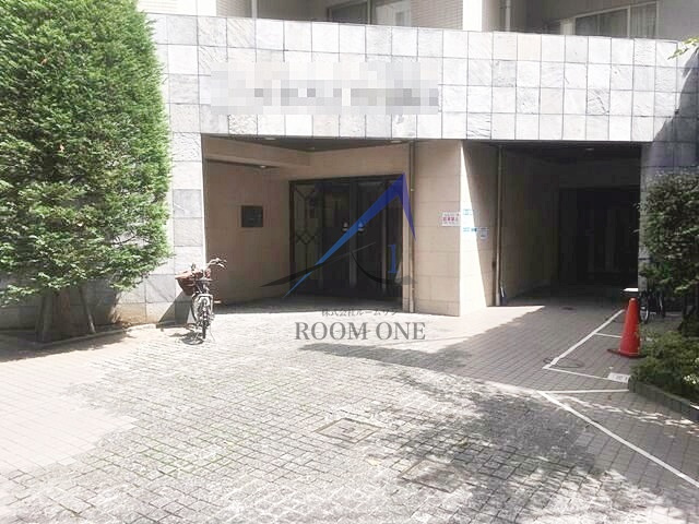 デュオ・スカーラ新宿Ⅱのエントランス|エントランスです。
