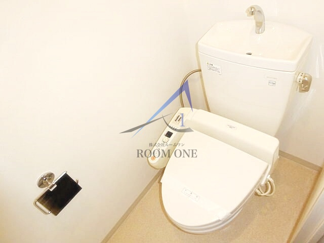 デュオ・スカーラ新宿Ⅱのトイレ|トイレです。