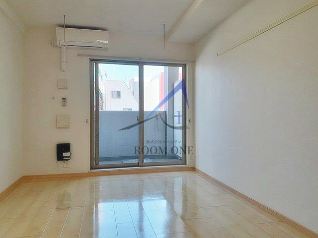 メゾン　ド　ボヌールの居間・リビング|洋室のお部屋です。