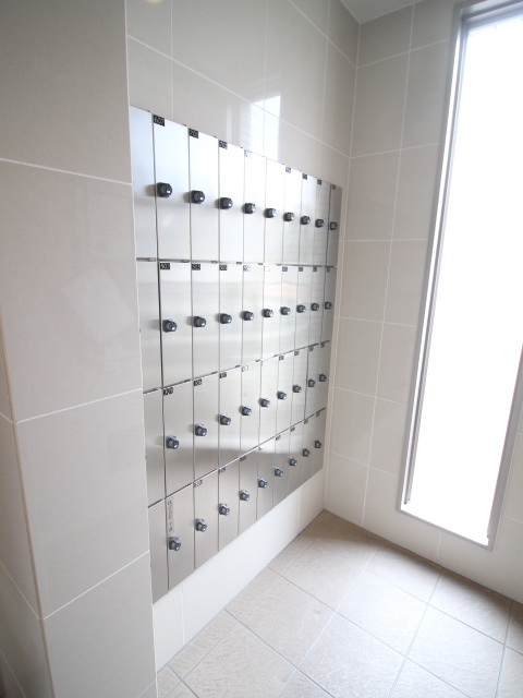 千波BLD.のロビー