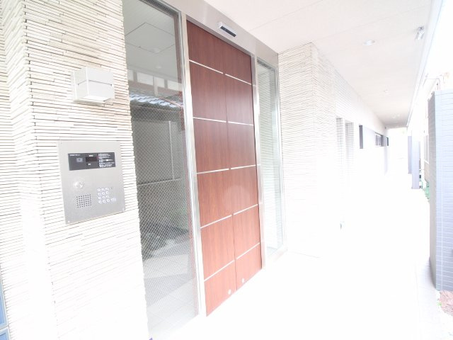 千波BLD.のエントランス|オートロック