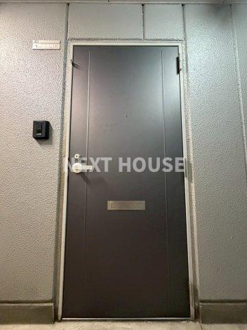 ドリーム中加賀屋の玄関
