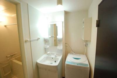 【内装】 | レオネクストユミィ