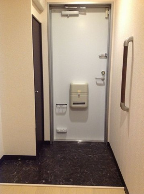 【玄関】 | レオネクストユミィ