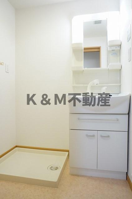 ベルフローレの洗面所|広い洗面スペース