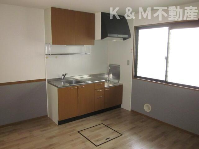 ファミーユ宮前Ａ棟のキッチン|お料理しやすいキッチンです