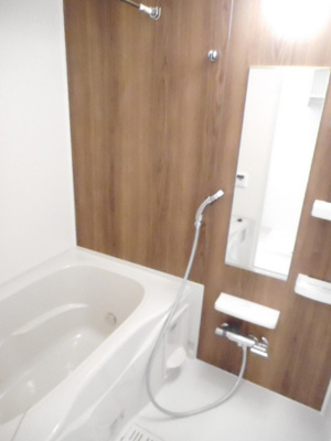 【浴室】 | ベラルーア | バス