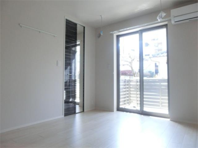 Ａｔｌａｎｔｉｓ府中の居間・リビング