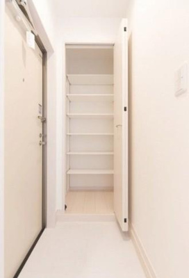 【玄関】 | パピヨン箱崎宮前 | 下駄箱もしっかりついてます！